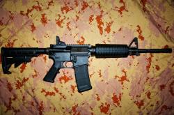 开云下载-球场断电，赛道超车，当利拉德在F1街道上投出关键一球