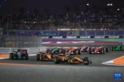 开云体育-索伯车队险胜梅赛德斯，皮亚斯特里高光表现