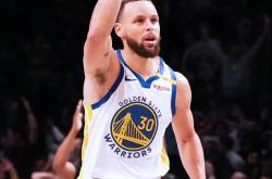 开云体育下载-步行者险胜篮网，库里高光表现