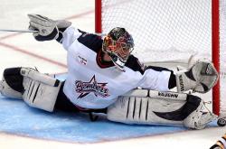 开云体育APP下载-双星闪耀与战术博弈，凯恩爆发与那不勒斯末节带走瑞典的启示录