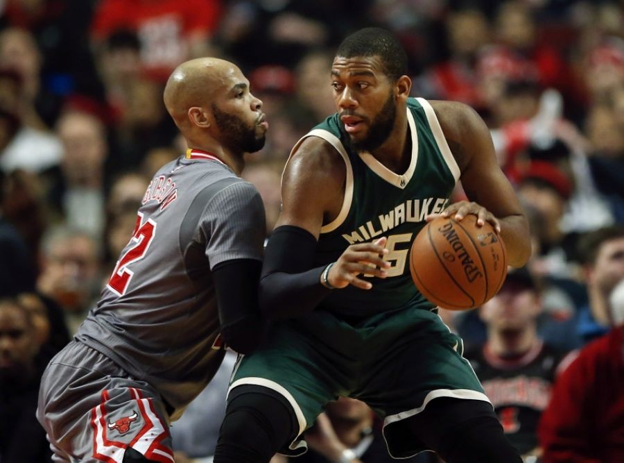 关于火箭会师公鹿,球员争夺首胜机会,必将苦战到底的信息 关于火箭会师公鹿,球员争夺首胜机会,必将苦战到底的信息