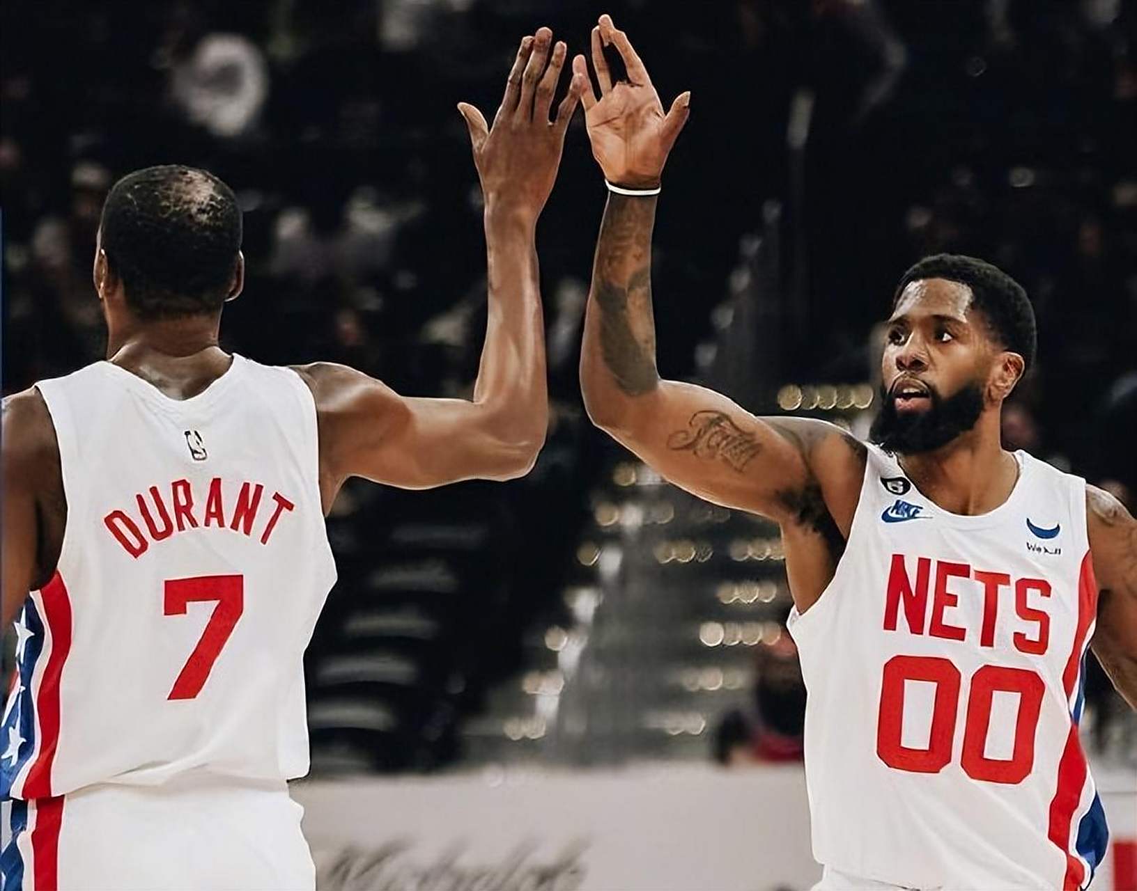 比尔砍下40分，奇才客场击败篮网