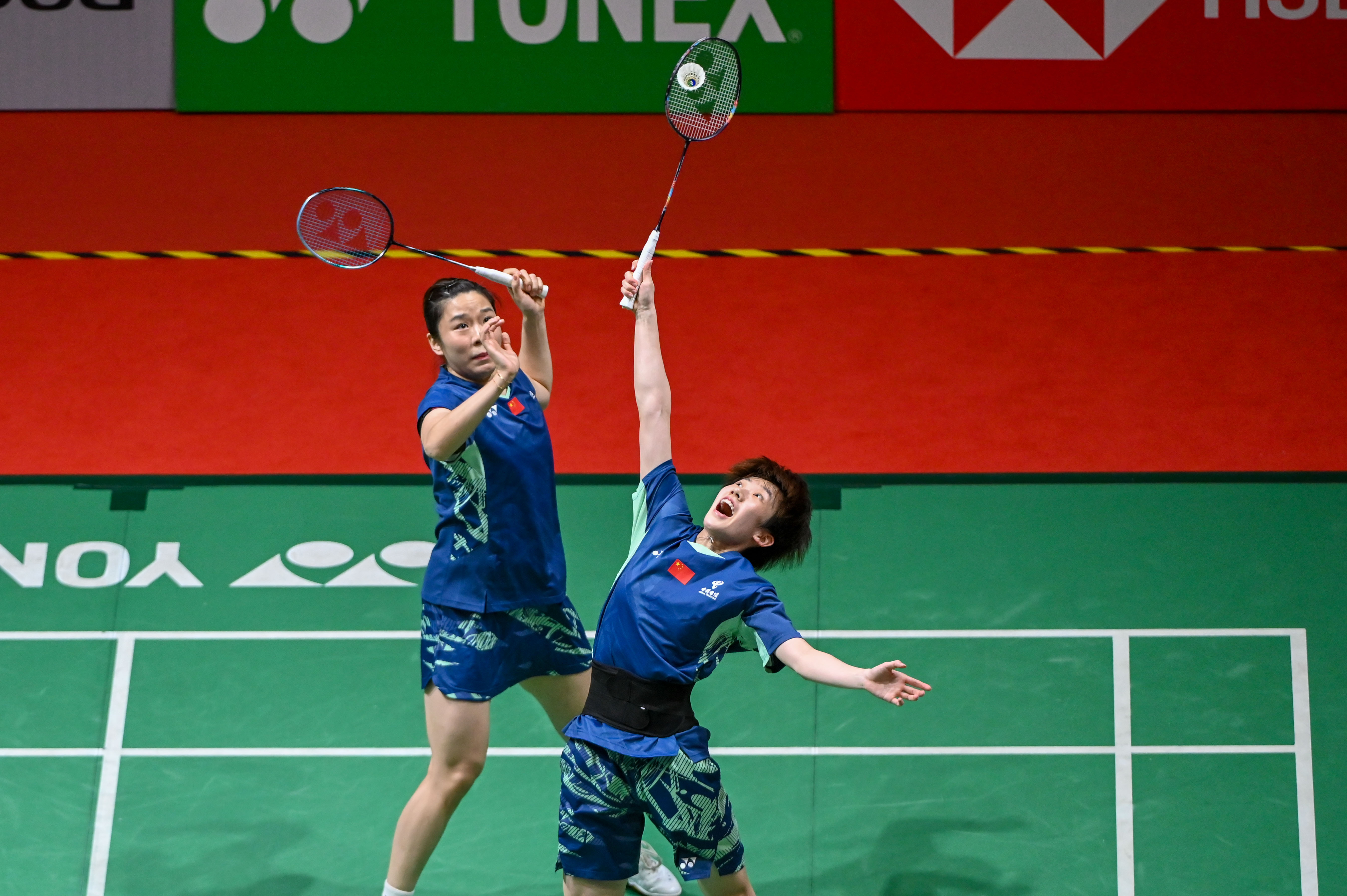 关于马来西亚羽毛球队横扫英格兰羽毛球队，马琳关键制胜的信息