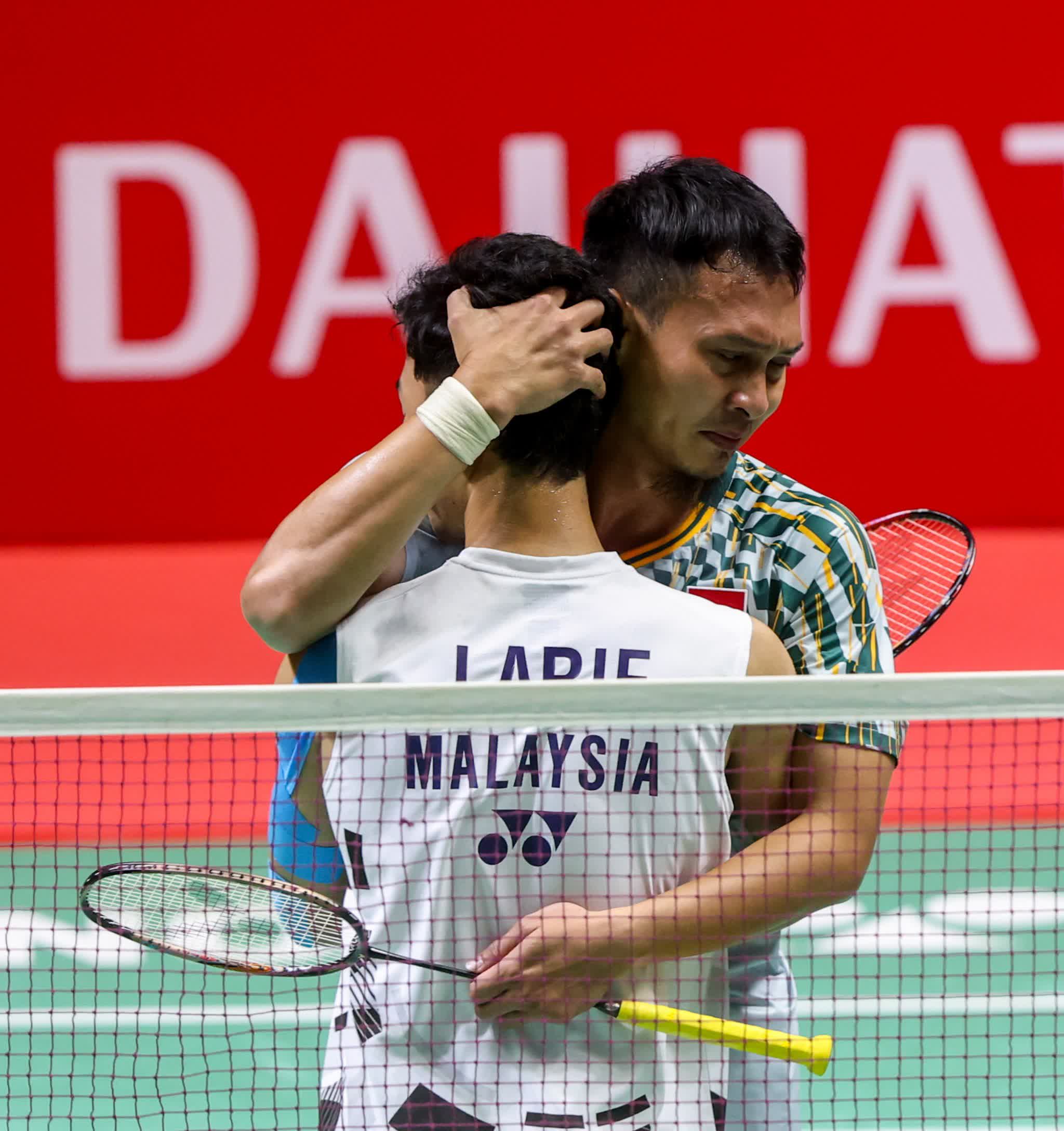 包含印尼羽毛球队逆转印度羽毛球队，陶菲克打破历史纪录的词条