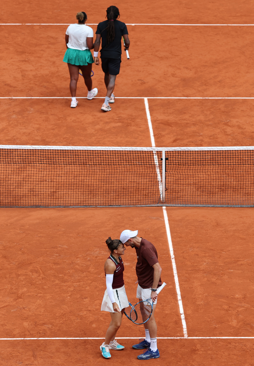 意大利网球队翻盘美国网球队，瓦林卡关键制胜