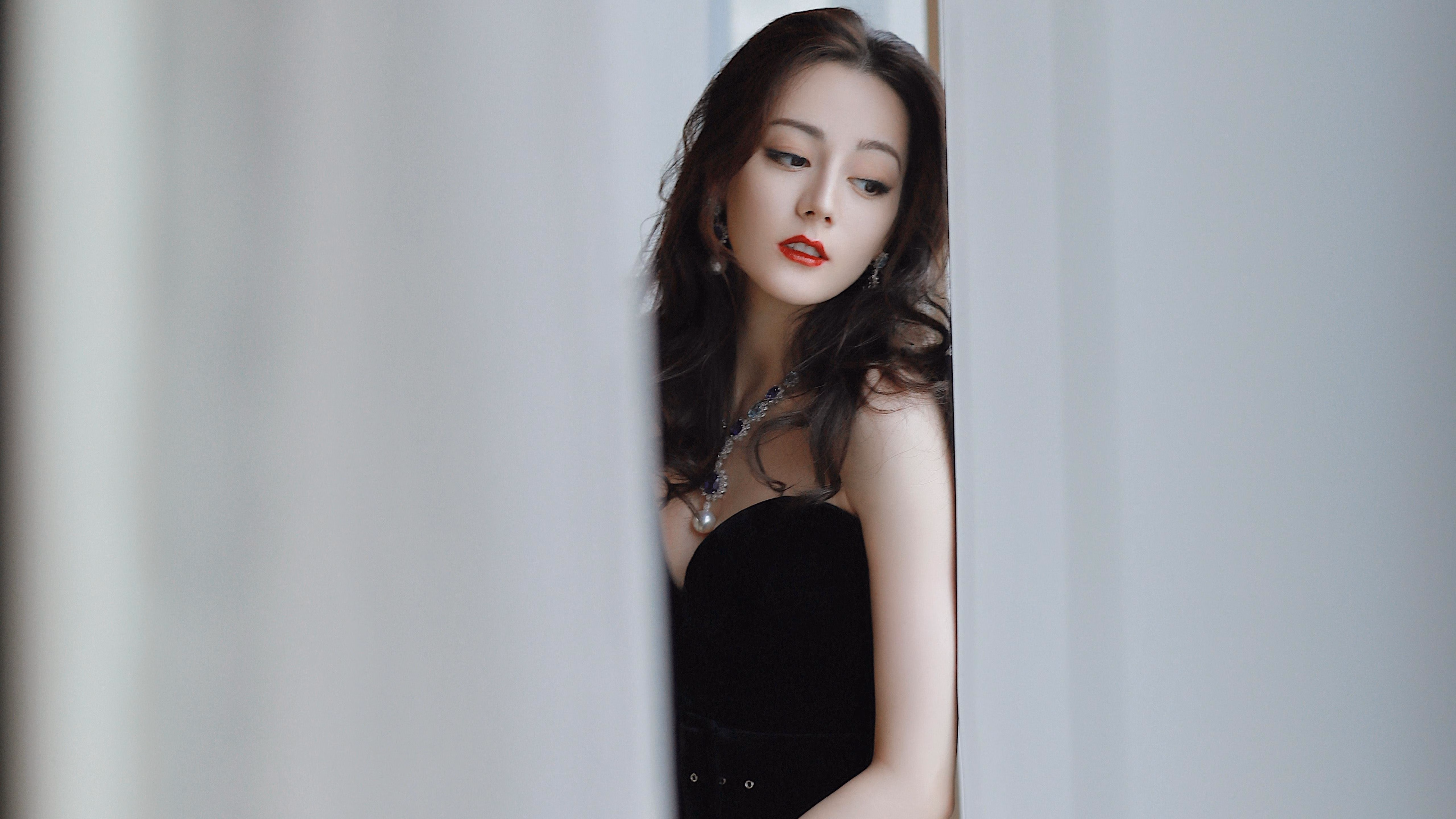 双城记，爱德华兹狂飙席卷赛场，快船节奏大师掌控活塞