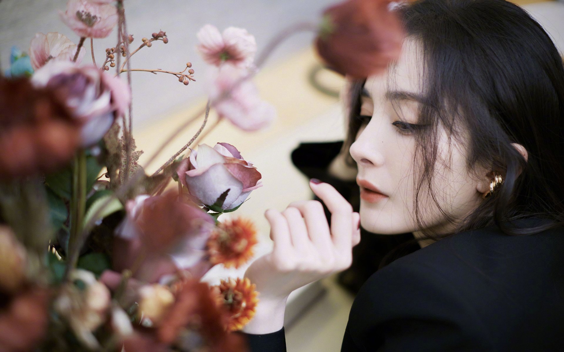 东决关键战之夜，爱德华兹用存在感点燃燎原之火